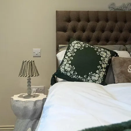 Daire Modern One Bed By Arena Leeds (West Yorkshire)