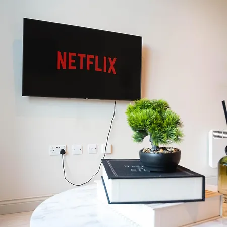 Stylish One Bed By Arena Leeds (West Yorkshire)