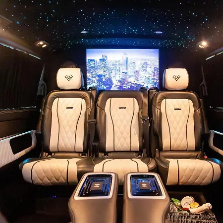 Modern One Bed By Arena *